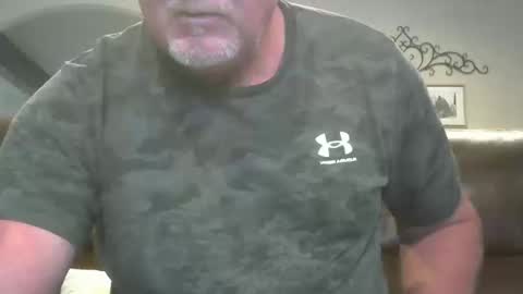 motorguy08 online show from 10-16-25, 02:40