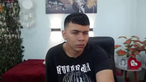 Mou Fly online show from 09-21-25, 12:51