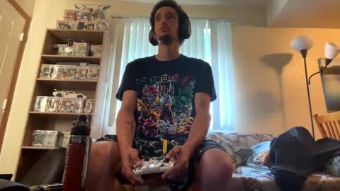 Snapshot of mouli23r chatting on 03-17-26, 11:52 mouli23r online show from 03-17-26, 11:52