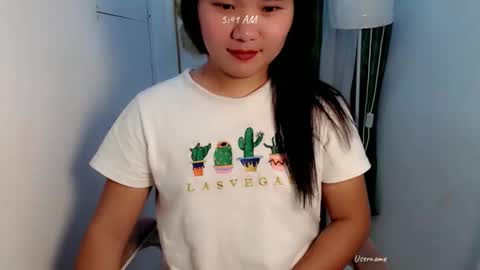 Snapshot of mountain_girl88 chatting on 02-06-26, 09:40 casandra online show from 02-06-26, 09:40