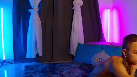 Mowgli online show from 06-04-26, 03:23