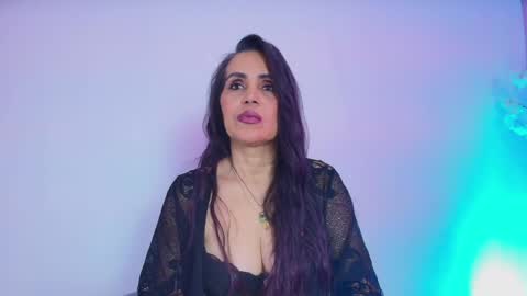 moxa hot online show from 04-28-26, 03:06