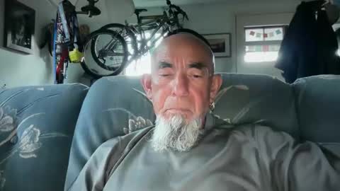 Snapshot of moxie234 chatting on 11-08-25, 11:14 does it matter online show from 11-08-25, 11:14