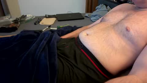 Snapshot of mps908 chatting on 02-08-26, 02:31 Sequoia-Cocked Hombre de Sur online show from 02-08-26, 02:31