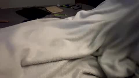 Snapshot of mps908 chatting on 03-25-26, 12:22 Sequoia-Cocked Hombre de Sur online show from 03-25-26, 12:22