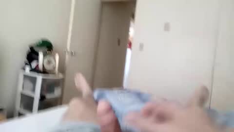 Snapshot of mr732995 chatting on 01-12-25, 04:08 mr732995 online show from 01-12-25, 04:08