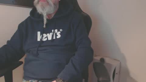 mr_boombastic2021 online show from 01-25-25, 11:23