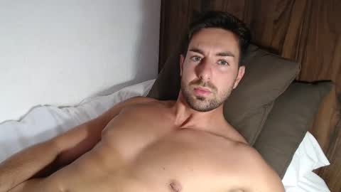 Snapshot of mr_canarias chatting on 04-05-26, 04:48 Mr Canarias online show from 04-05-26, 04:48