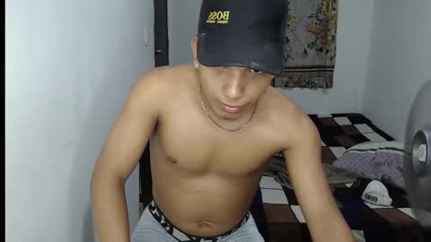 mr_cock_28 online show from 01-27-25, 08:51