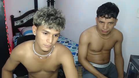 mr_cock_28 online show from 02-08-25, 06:33