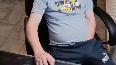 mr_cumbria online show from 04-24-26, 08:33