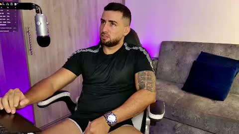 David online show from 02-13-25, 01:37