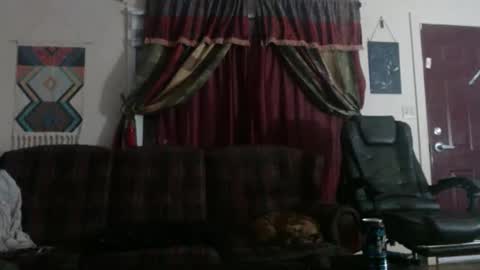 Snapshot of mr_happy12 chatting on 02-18-25, 05:42 mr_happy12 online show from 02-18-25, 05:42