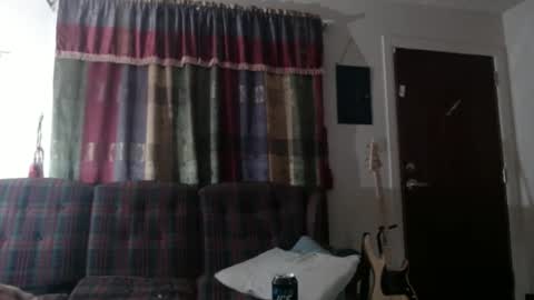 Snapshot of mr_happy12 chatting on 09-10-25, 06:02 mr_happy12 online show from 09-10-25, 06:02