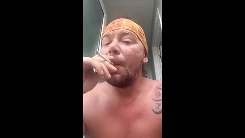 mr_i_ online show from 05-25-26, 07:47