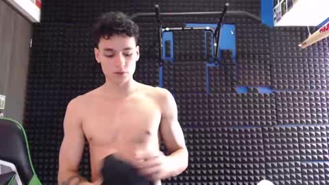Snapshot of mr_lollipop77 chatting on 03-05-25, 09:15 Call me Angel please online show from 03-05-25, 09:15