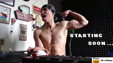 Snapshot of mr_lollipop77 chatting on 11-17-25, 05:08 Call me Angel please online show from 11-17-25, 05:08