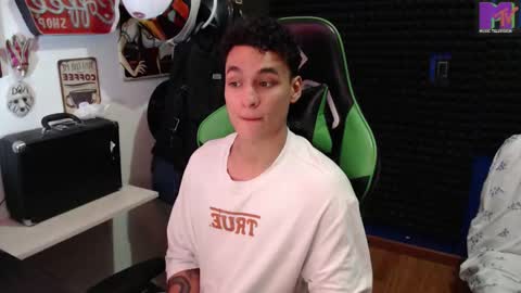 Snapshot of mr_lollipop77 chatting on 11-26-25, 01:39 Call me Angel please online show from 11-26-25, 01:39