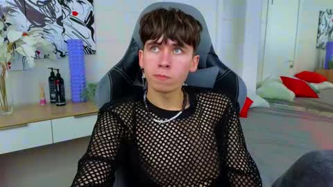 Kris online show from 02-01-25, 06:21