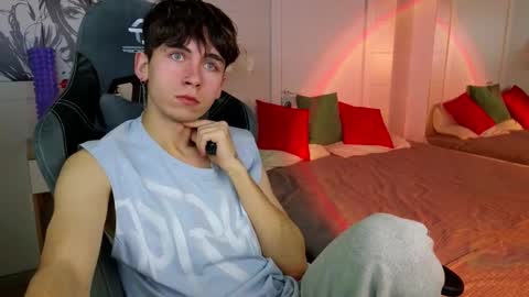 Kris online show from 02-16-25, 08:11