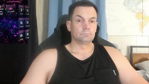 Cam online show from 01-04-25, 04:12