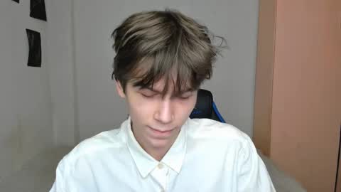 Snapshot of mr_makentoshi chatting on 02-01-25, 07:47 Makentoshi online show from 02-01-25, 07:47