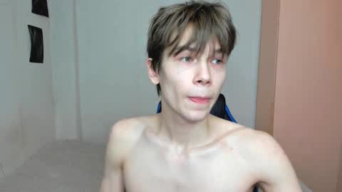 Snapshot of mr_makentoshi chatting on 02-03-25, 06:13 Makentoshi online show from 02-03-25, 06:13