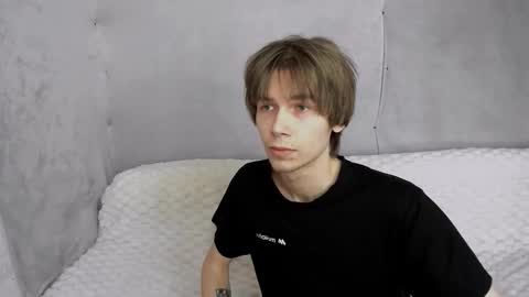 Snapshot of mr_makentoshi chatting on 09-11-25, 07:19 Makentoshi online show from 09-11-25, 07:19