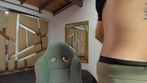 MIKEE online show from 02-26-25, 02:59