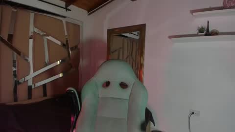 MIKEE online show from 03-12-25, 03:13