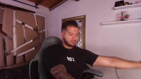 MIKEE online show from 09-23-25, 03:09