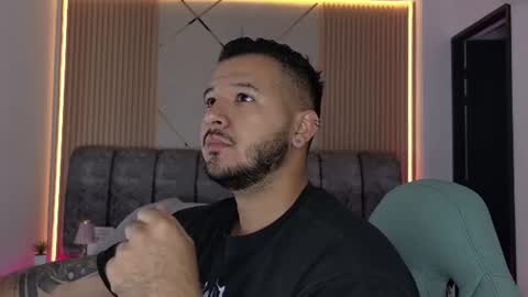 MIKEE online show from 07-30-26, 03:05