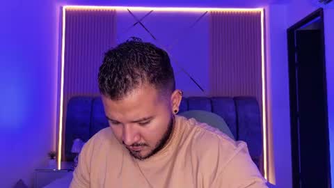 MIKEE online show from 07-31-26, 03:06