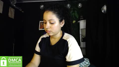 Snapshot of mr_mrscurie chatting on 02-27-26, 02:33 Mr Mrs Curie online show from 02-27-26, 02:33