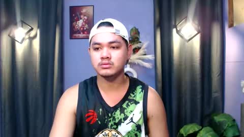 Snapshot of mr_olivercummerx chatting on 10-05-25, 01:59 mr_olivercummerx online show from 10-05-25, 01:59