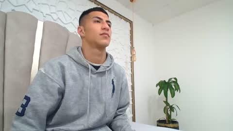 Mr Porn  online show from 06-24-26, 01:48