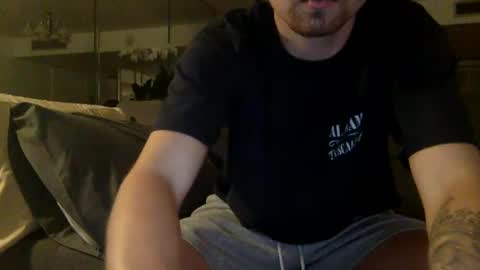 Snapshot of mr_slim_daddy chatting on 09-23-25, 05:21 mr_slim_daddy online show from 09-23-25, 05:21