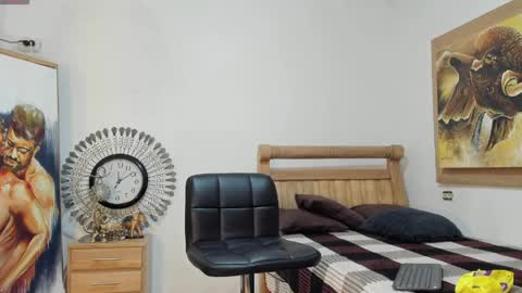 mr_stiven_ online show from 05-08-26, 03:12