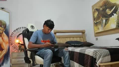 mr_stiven_ online show from 06-05-26, 06:52