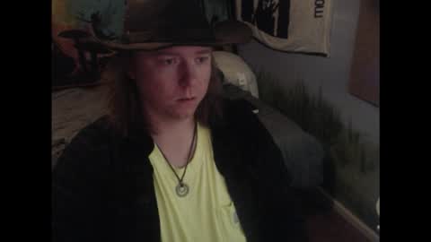 Snapshot of mr_strawberry chatting on 02-27-26, 10:04 mr_strawberry online show from 02-27-26, 10:04