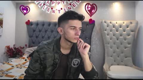 Snapshot of mr_williseo chatting on 02-10-25, 08:00 williseo online show from 02-10-25, 08:00