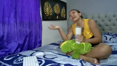 mrandms01 online show from 05-10-26, 10:48