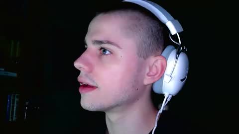 Snapshot of mrbepsik chatting on 02-21-26, 02:01 Mr Roman online show from 02-21-26, 02:01