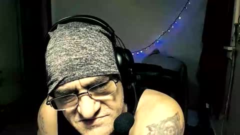 Snapshot of mrbiggintx chatting on 02-10-26, 01:10 mrbiggintx online show from 02-10-26, 01:10