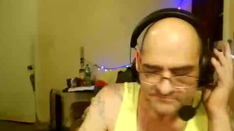 Snapshot of mrbiggintx chatting on 02-20-26, 09:54 mrbiggintx online show from 02-20-26, 09:54