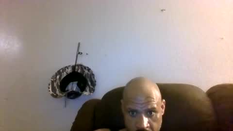 Snapshot of mrbiggs1077777 chatting on 11-14-25, 10:18 mrbiggs1077777 online show from 11-14-25, 10:18