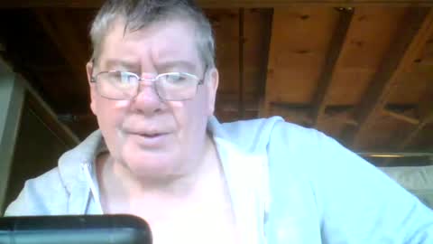 mrblade666 online show from 01-20-25, 01:32