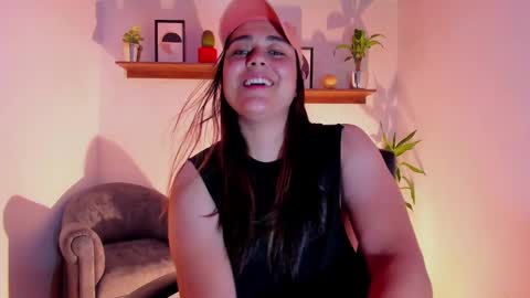 Laura online show from 02-22-25, 06:17