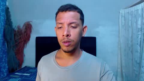 Christtofer online show from 04-10-26, 03:17