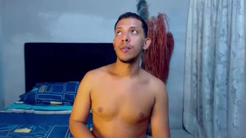 Christtofer online show from 04-26-26, 05:32